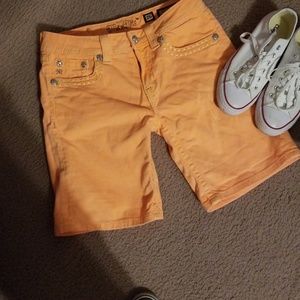 New Miss Me 26 Boyfriend shorts